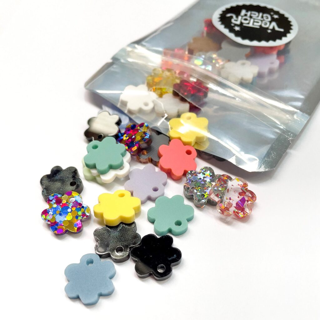 Mixed Bag of Paired 15mm Flowers with HOLE (Pack of 40) (In Stock ...